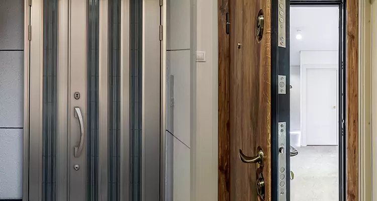 Burglar Proof Front Door Repair in Jacksonville Beach, FL