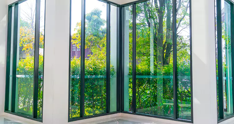 Emergency Balcony Door Glass Repair in Jacksonville Beach, FL