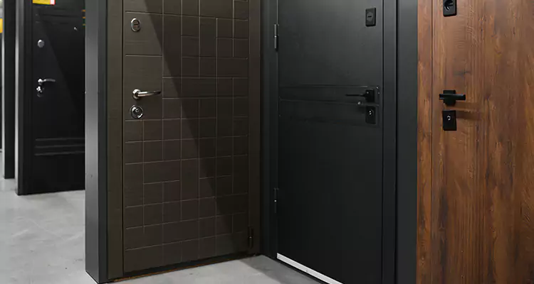 Burglar Proof Storm Door Repair in Jacksonville Beach, FL