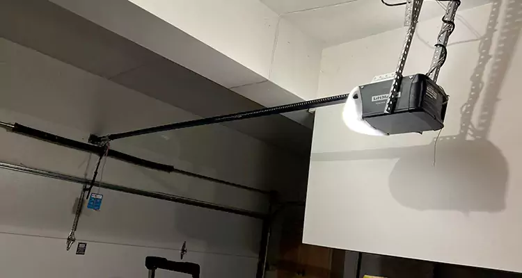 Linear Garage Door Opener Repair in Jacksonville Beach, FL