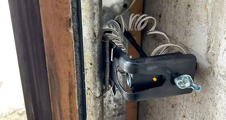 Fix Broken Garage Door Sensor in Jacksonville Beach, FL