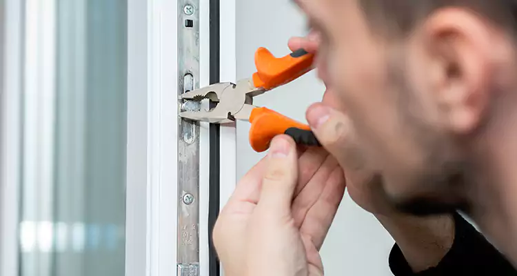 Patio Door Latch Repair in Jacksonville Beach, FL