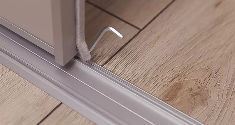 Squeaky Sliding Door Repair in Jacksonville Beach, FL