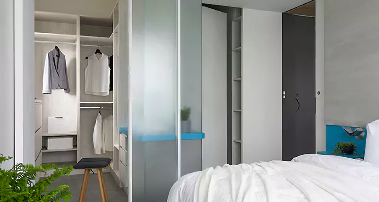 Closet Door Bi Fold Installation in Jacksonville Beach, FL